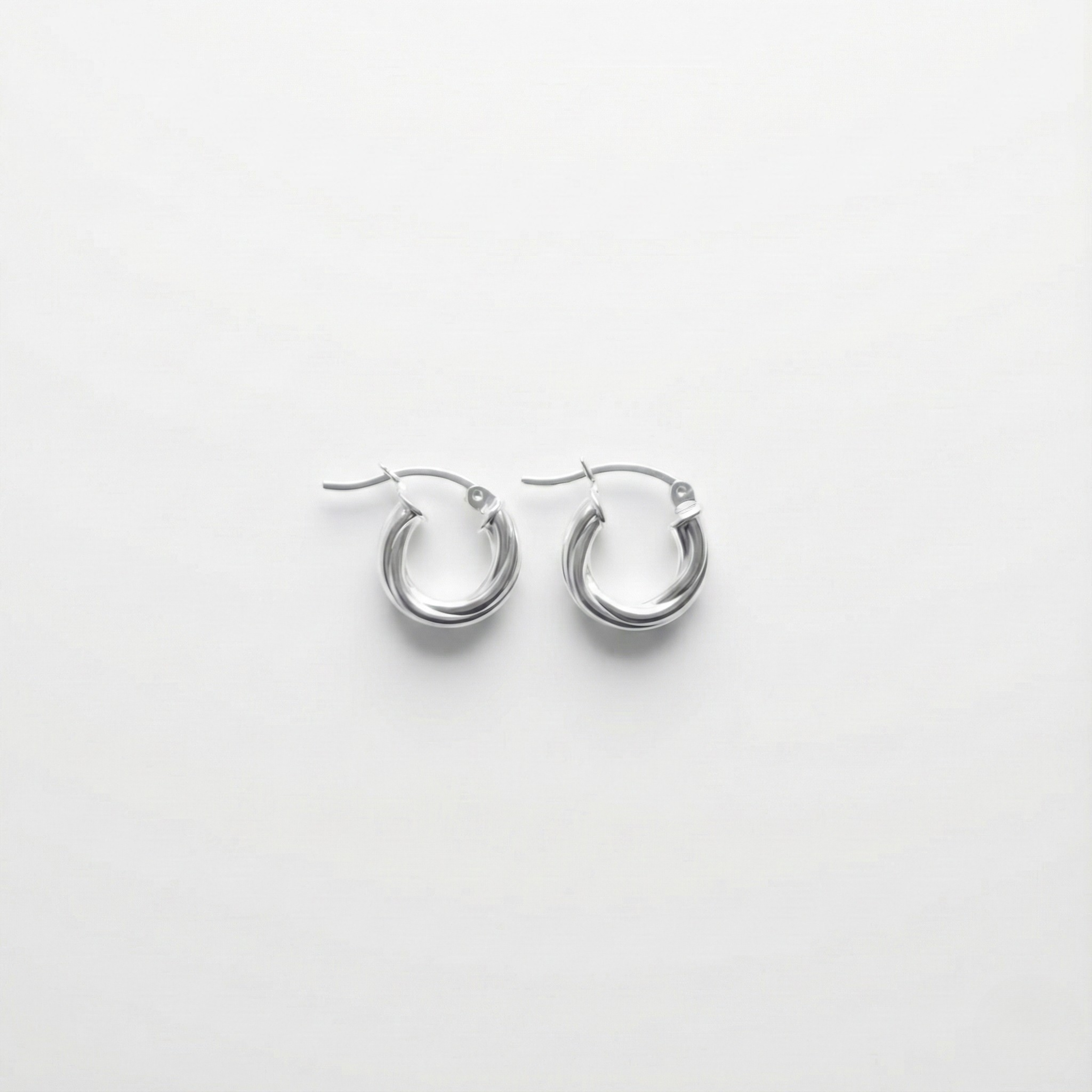 Arracadas Huggies Chunky Twist en Plata